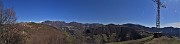 64 Vista panoramica dal Pizzo di Spino verso la Val Serina